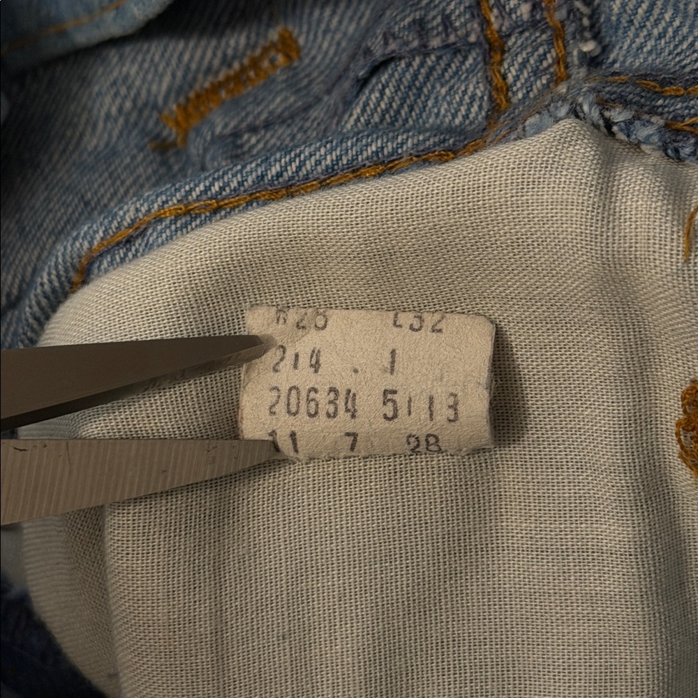 Vintage Levi’s Size 28 Orange Tab Jeans Blue Coastal Cowgirl Rodeo Festival Boho - Picture 9 of 16